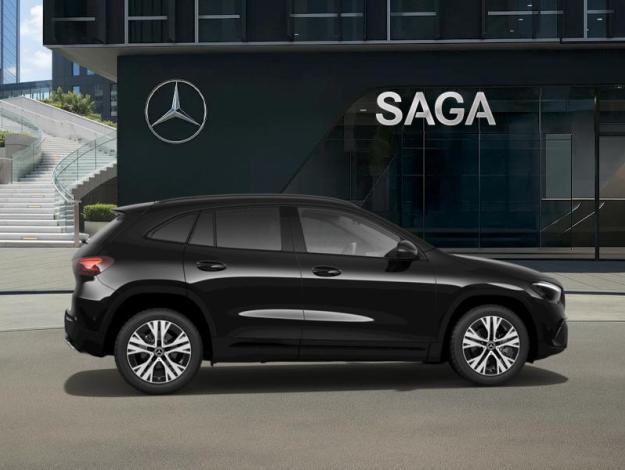 MERCEDES-BENZ GLA 180 Progressive Line  GLA 180 Progressive Line