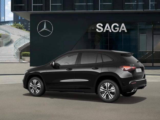 MERCEDES-BENZ GLA 180 Progressive Line  GLA 180 Progressive Line