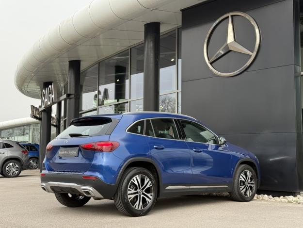 MERCEDES-BENZ GLA 200 d Progressive Line  