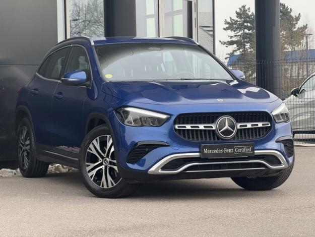 MERCEDES-BENZ GLA 200 d Progressive Line  