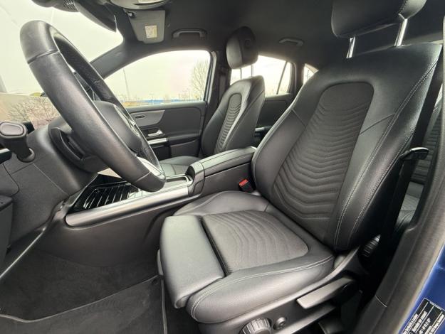 MERCEDES-BENZ GLA 200 d Progressive Line  