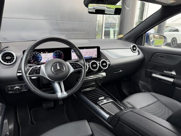 MERCEDES-BENZ GLA 200 d Progressive Line  