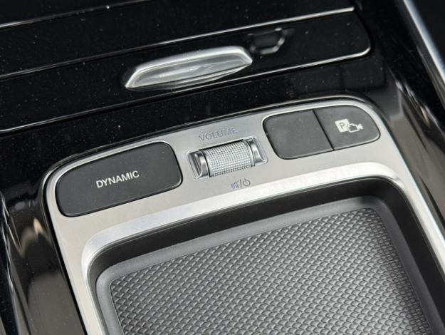 MERCEDES-BENZ GLA 200 d Progressive Line  