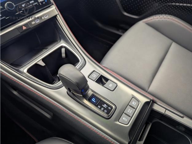 LEXUS LBX 1.5 136H 2WD Emotion  