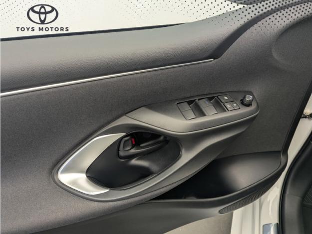 TOYOTA Yaris 120 VVT-i Design  