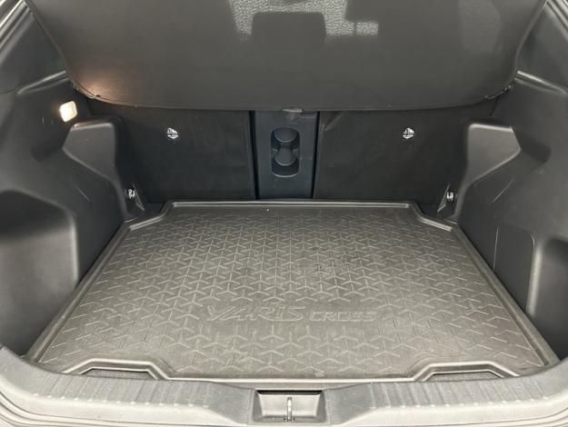 TOYOTA Yaris Cross 1.5 HYBRID 116H DESIGN CARGO   