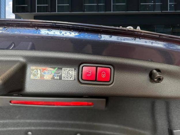 MERCEDES-BENZ C-Klasse C 220 d Limousine