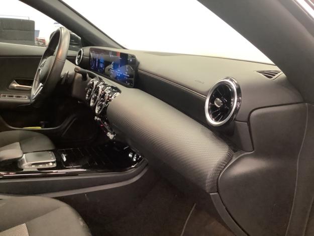 MERCEDES-BENZ CLA 200 d SB Auto Attelage  