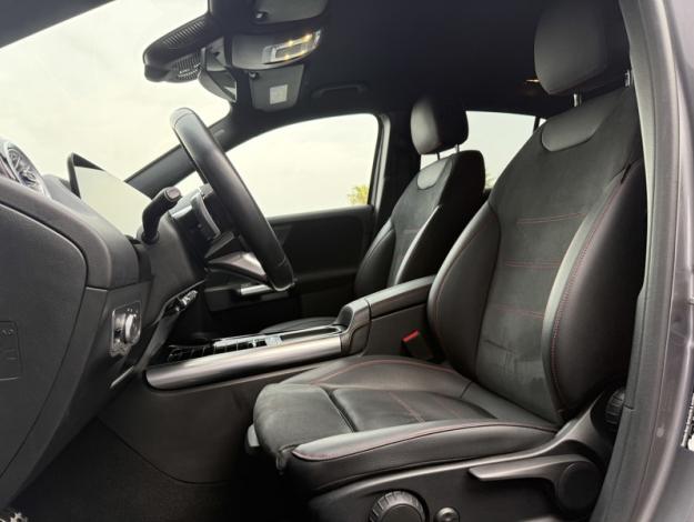 MERCEDES-BENZ GLA 200 d AMG Line  