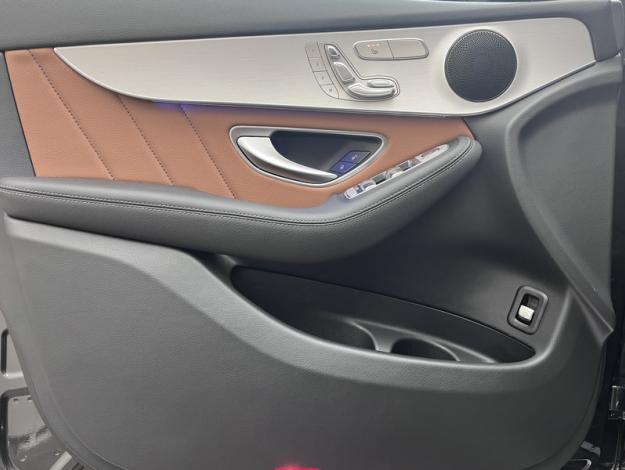 MERCEDES-BENZ GLC SUV GLC 300de 4MATIC SUV AMG Line  