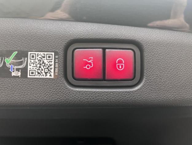 MERCEDES-BENZ Classe E Berline Classe E 220 d AMG Line Berline  