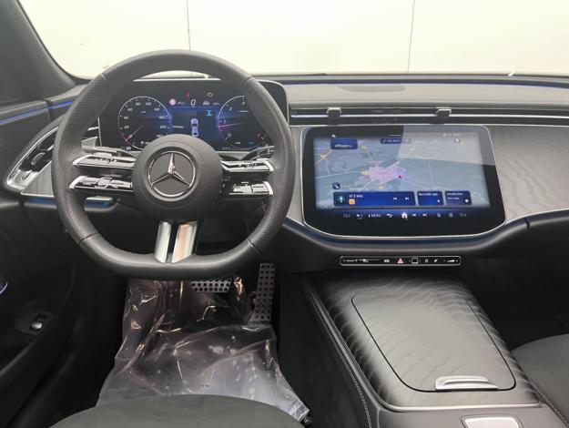 MERCEDES-BENZ Classe E Berline Classe E 220 d AMG Line Berline  
