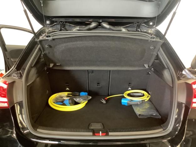 MERCEDES-BENZ A-Klasse A 250 e