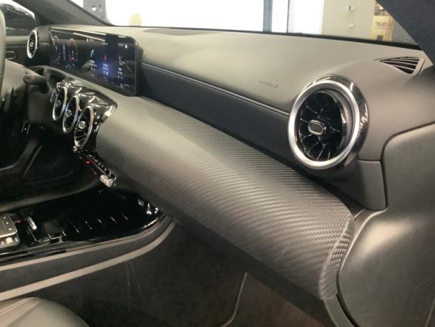 MERCEDES-BENZ A 250 e Business Line LED  