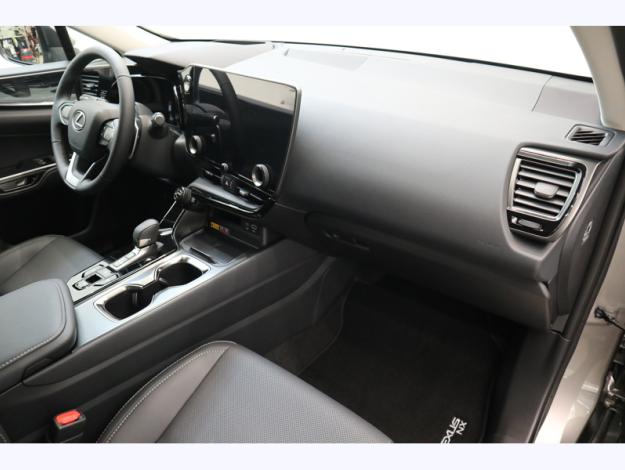LEXUS NX 350H 2WD Luxe Plus  NX 350H HYBRIDE 2WD LUXE PLUS MY26