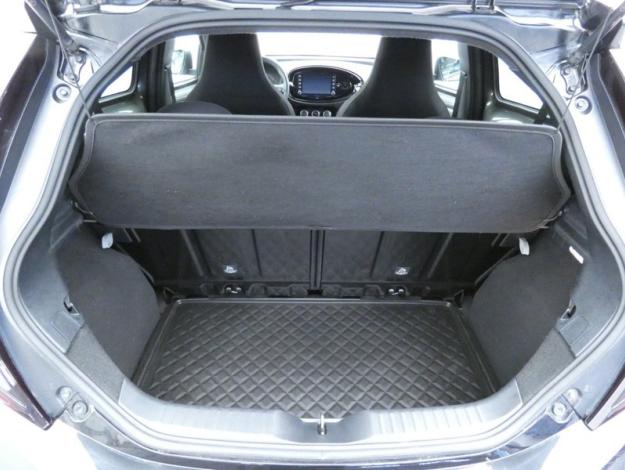 TOYOTA Aygo X 1.0 VVT-i 72 Design   