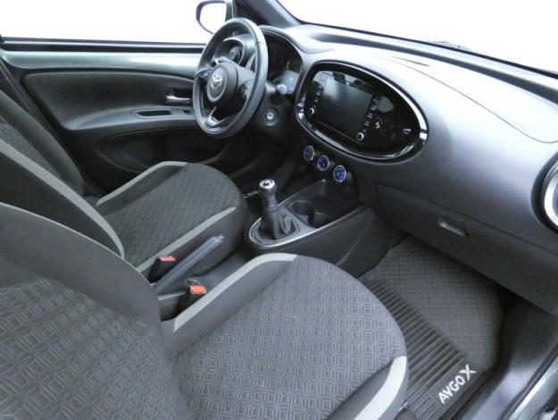 TOYOTA Aygo X 1.0 VVT-i 72 Design   