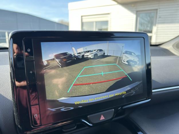 TOYOTA Yaris Cross 1.5 HYBRID 116H DESIGN / PACK CARGO  