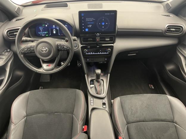 TOYOTA Yaris Cross 1.5 130H GR SPORT   