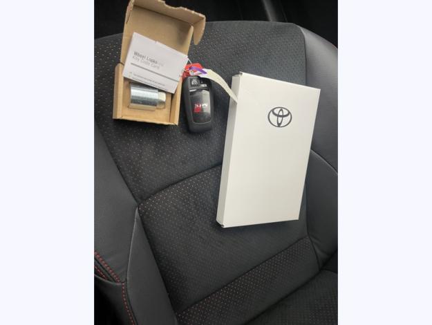 TOYOTA Yaris Cross 1.5 130H GR SPORT   