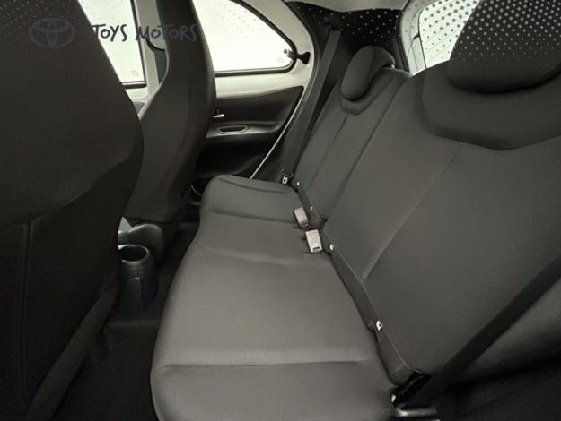 TOYOTA Aygo X 1.0 VVT-i 72 Dynamic   