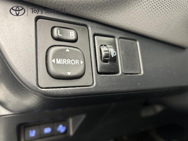 TOYOTA Yaris 70 VVT-i France  