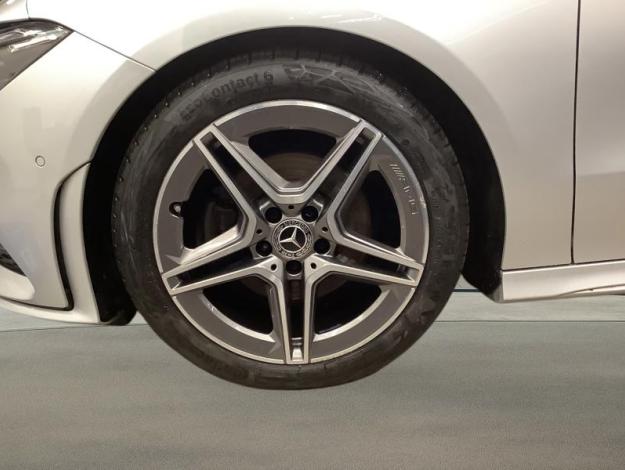 MERCEDES-BENZ CLA 180 d Shooting Brake AMG Line  