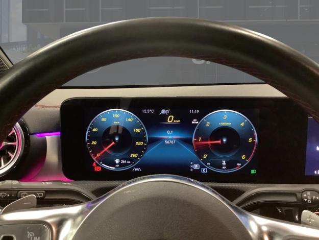 MERCEDES-BENZ CLA 180 d Shooting Brake AMG Line  