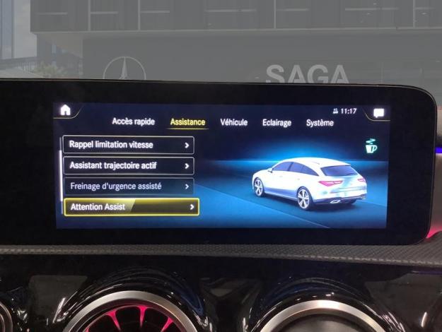 MERCEDES-BENZ CLA 180 d Shooting Brake AMG Line  