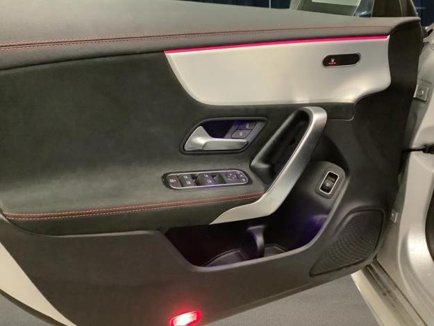 MERCEDES-BENZ CLA 180 d Shooting Brake AMG Line  