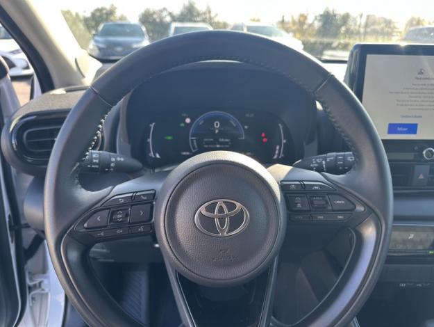 TOYOTA Yaris Hybride 116h Design MY25  