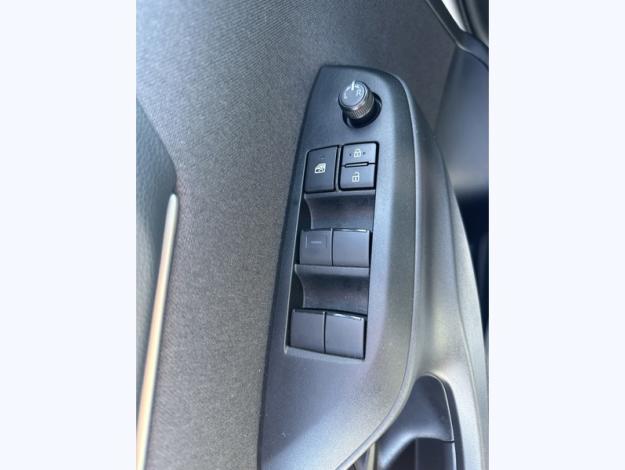 TOYOTA Yaris Hybride 116h Design MY25  