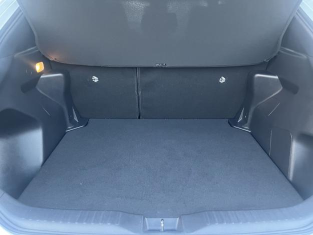 TOYOTA Yaris Cross Hybrid 2WD Design   