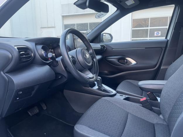 TOYOTA Yaris Cross Hybrid 2WD Design   