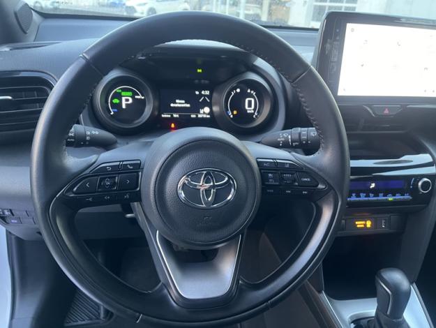 TOYOTA Yaris Cross Hybrid 2WD Design   