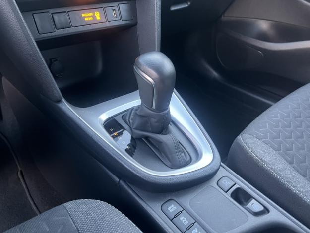 TOYOTA Yaris Cross Hybrid 2WD Design   