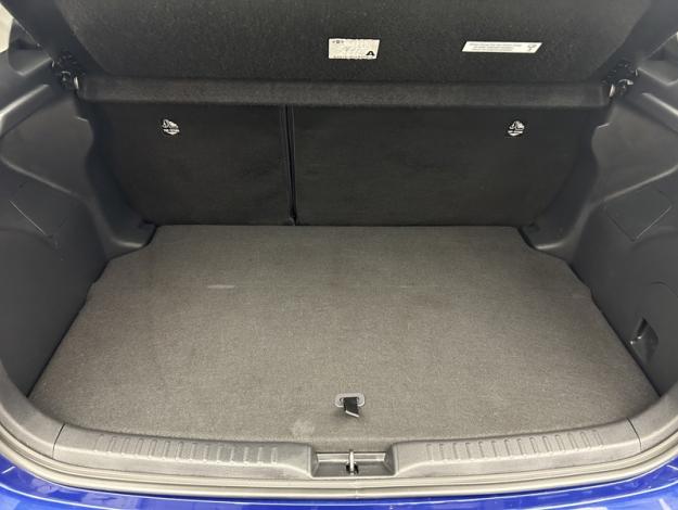 TOYOTA Yaris 116h Design  PACK CONFORT