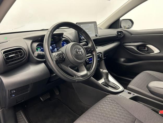 TOYOTA Yaris 116h Design  PACK CONFORT