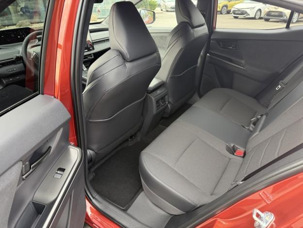 TOYOTA C-HR Design Grande Autonomie 77 kWh 224ch  C HR+ GRANDE AUTONOMIE DESIGN DEMO