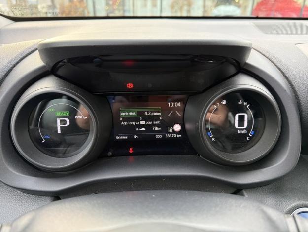 TOYOTA Yaris Hybride 116h Design  