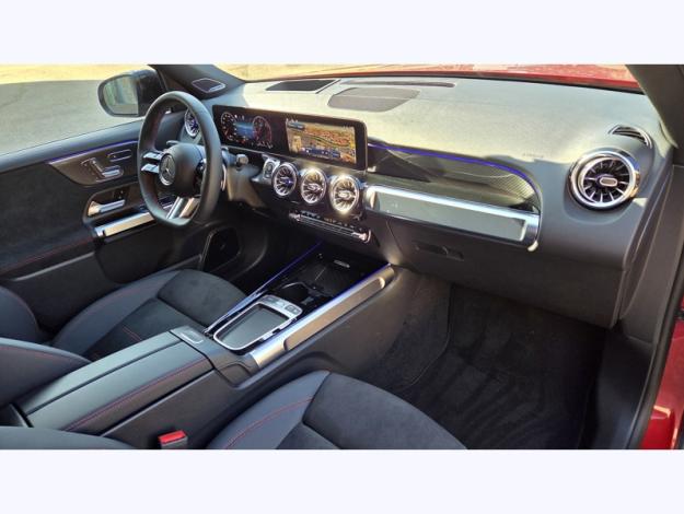 MERCEDES-BENZ GLB 200 d AMG Line  GLB 200 d AMG Line