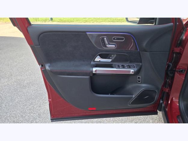 MERCEDES-BENZ GLB 200 d AMG Line  GLB 200 d AMG Line