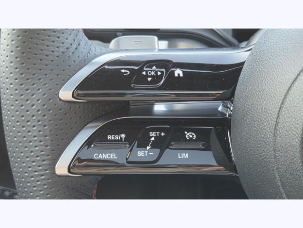 MERCEDES-BENZ GLB 200 d AMG Line  GLB 200 d AMG Line