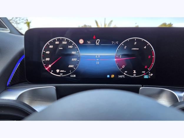 MERCEDES-BENZ GLB 200 d AMG Line  GLB 200 d AMG Line