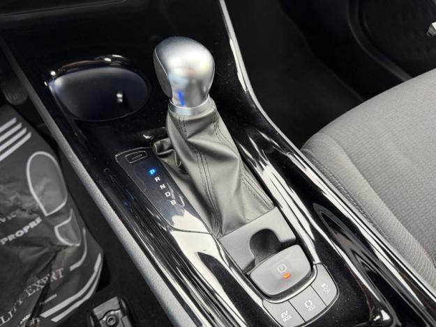 TOYOTA C-HR 1.8 HYBRIDE 122 DESIGN  