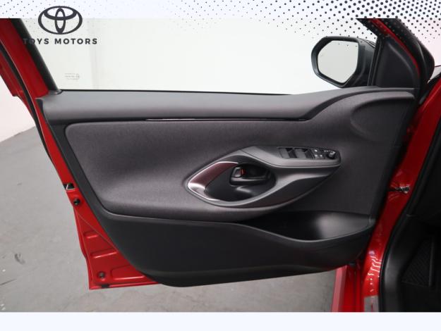 TOYOTA Yaris Hybride 130h GR SPORT  