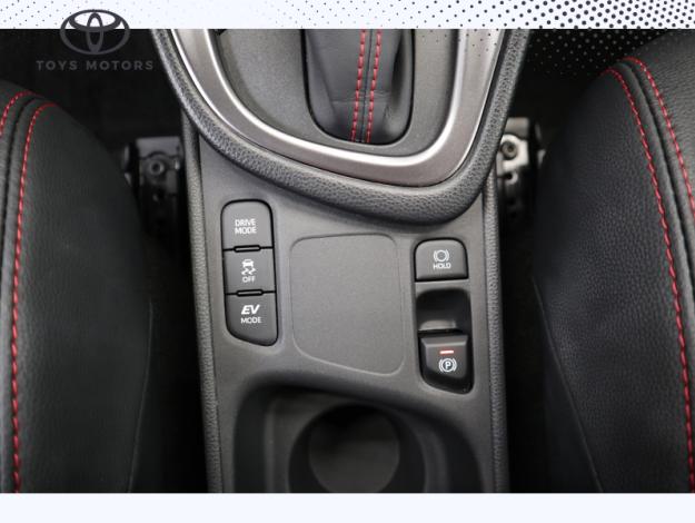 TOYOTA Yaris Hybride 130h GR SPORT  