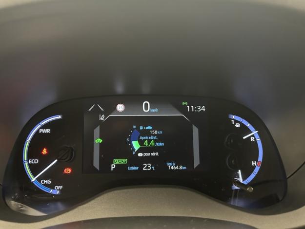 TOYOTA Yaris Cross 1.5 HYBRID 116H COLLECTION Pano Tech  