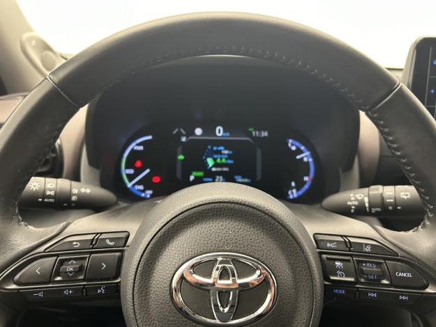 TOYOTA Yaris Cross 1.5 HYBRID 116H COLLECTION Pano Tech  