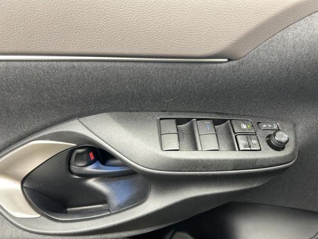 TOYOTA Yaris Cross 1.5 HYBRID 116H COLLECTION Pano Tech  